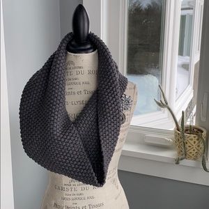 CAbi Cocoon Scarf